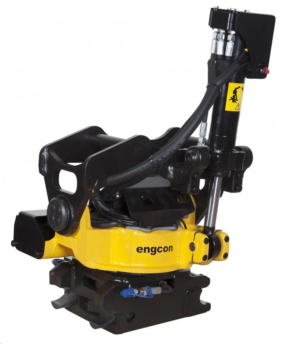 Tilt systems for mini excavator